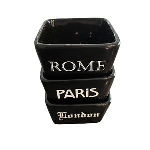Rome Paris London Black Nut Snack Trinket Dishes Bowls Three